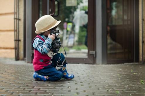 如何给宝宝起名字姓余男孩_余羿帆名字打多少分测试